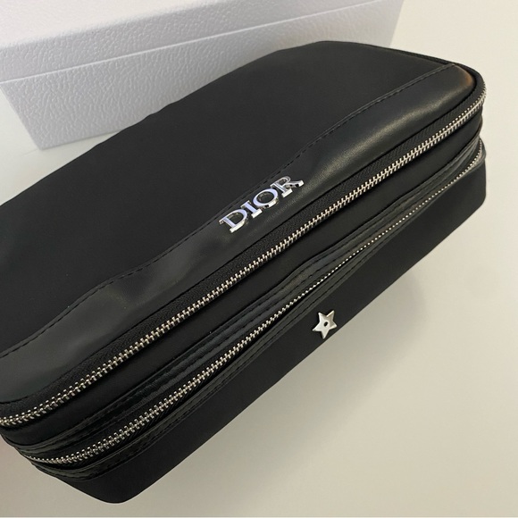 Dior Beauty Backstage Makeup Brush Set - Picture 3 of 10